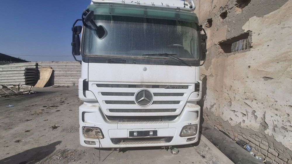 Mercedes Benz ACTROS 1845 Сотилади 
Йили: 2008