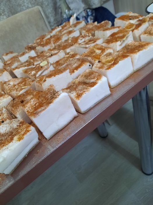 Продам домашнее соленое сало