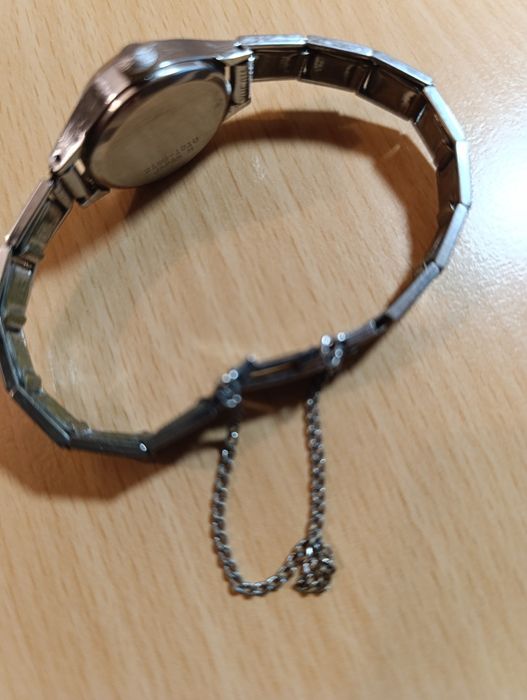 Ceas de damă cu mecanism japonez pentru piese