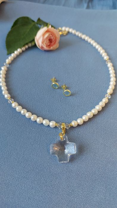 Колье из натурального жемчуга