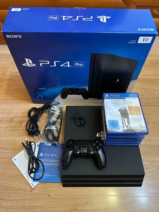 PlayStation 4 PRO 1TB, джойстик, оригинална опаковка и 8 игри