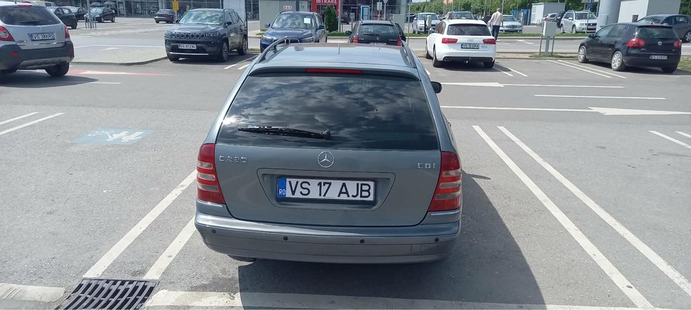 MERCEDES-BENZ C-Class 0 — imagine 4