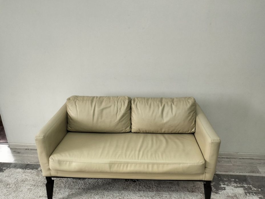 Диван 25.000 тенге