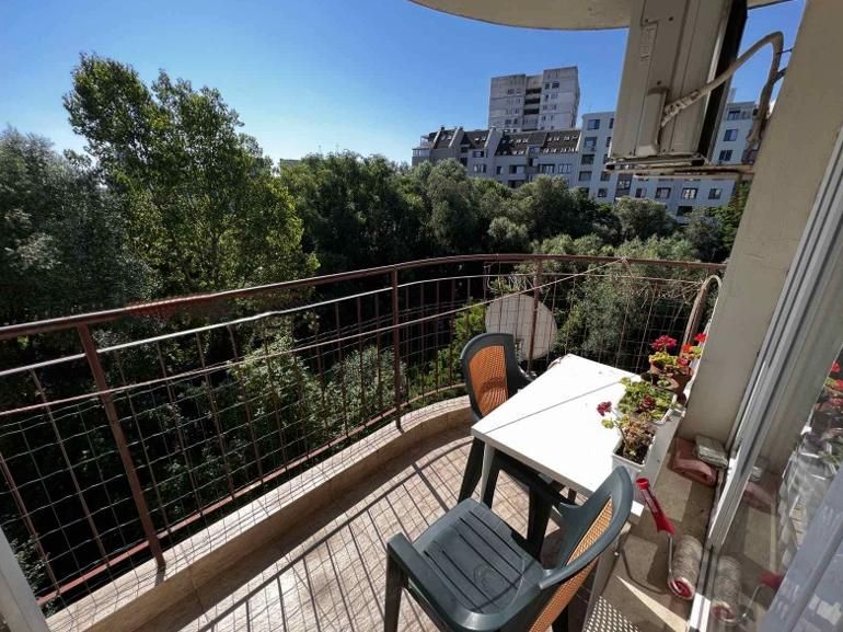 Дава се под наем Двустаен апартамент в София, Дианабад - 76 кв.м за 700 € - Снимка #7