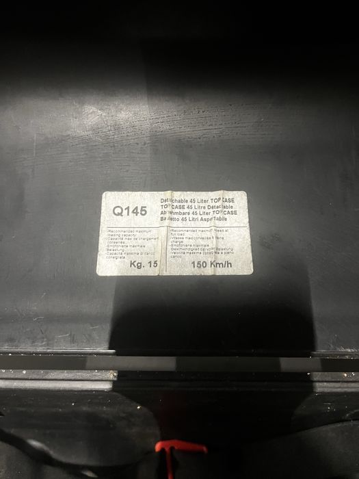 Куфар за мотор за каски и друг багаж