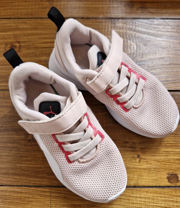 Pantofi sport Puma marimea 28