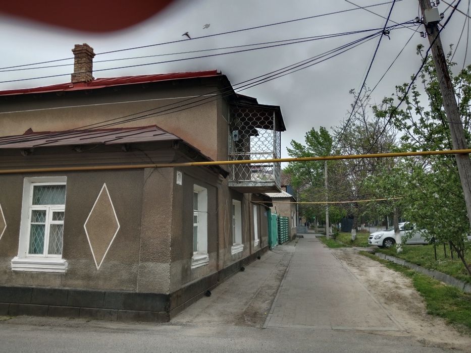 Продам дом центр города