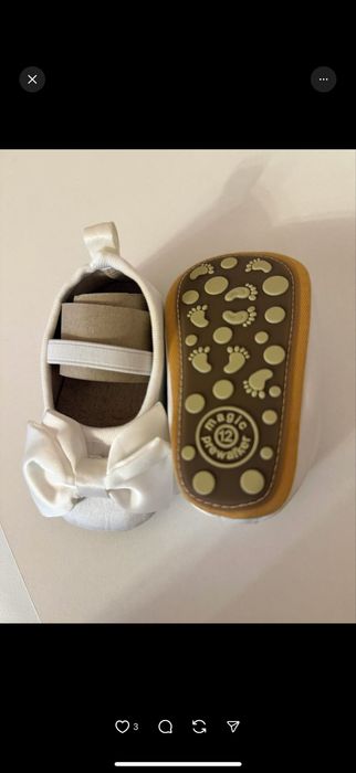 Продам новые детские туфельки