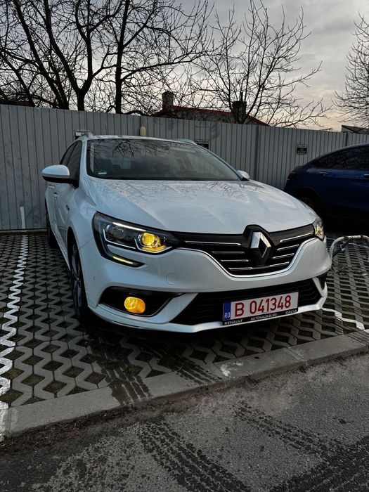 Renault Megane Renault Megane 2017 • 1.2 TCe 130 CP • Navi Mare • Masaj • Full Led