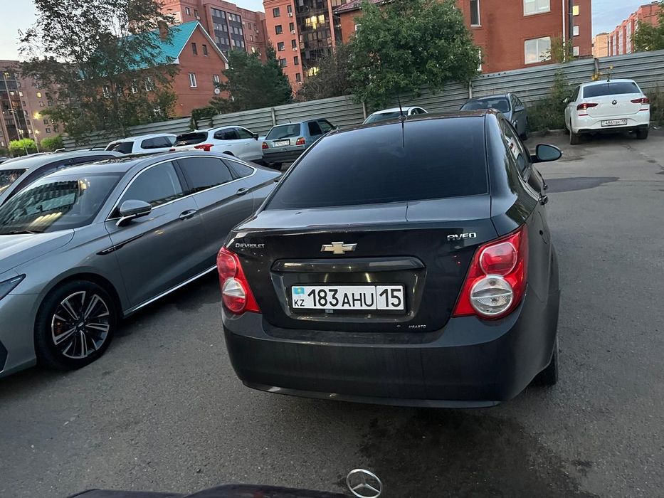 Шевролет Авео 2013