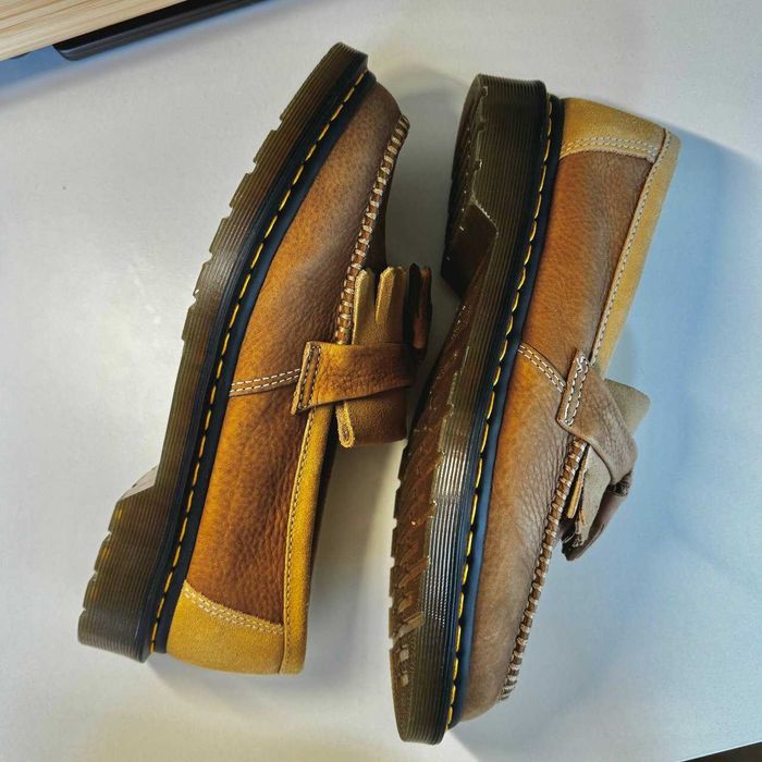 Mocasini Dr Martens Adrian Savannan Tan, marimea 43