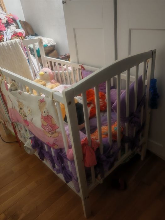 PĂTUȚ CO-SLEEPER DIN LEMN – ca nou– 300 lei