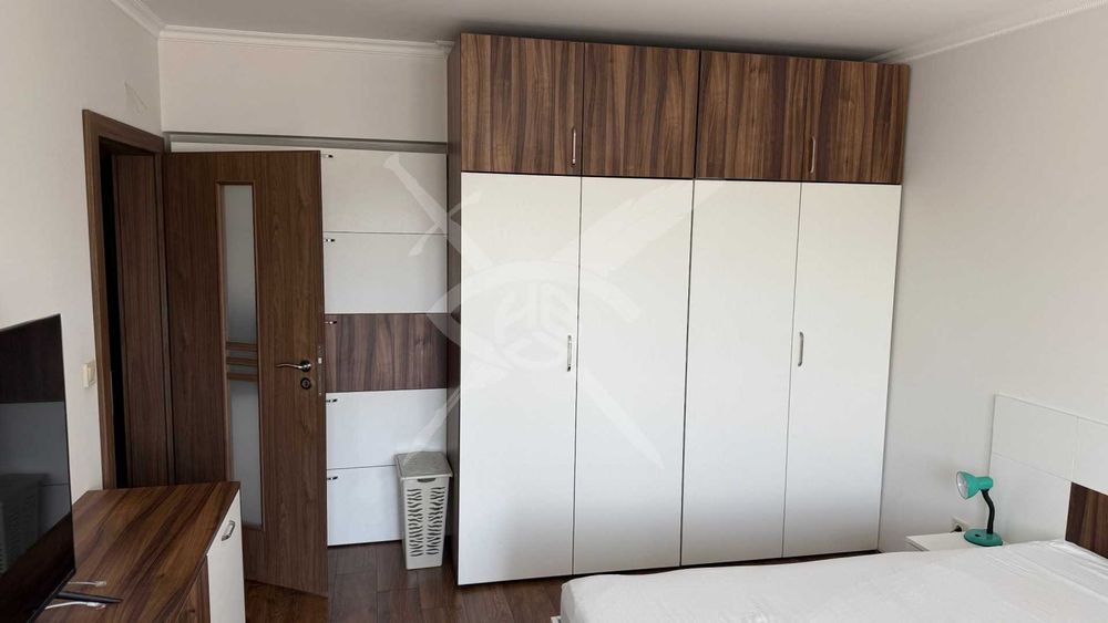 Дава се под наем Тристаен апартамент в София, Център - 90 кв.м за 850 € - Снимка #3