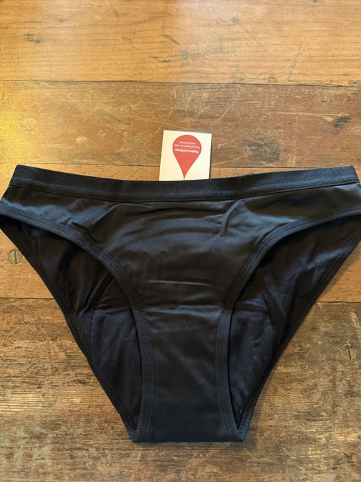 Менструални  бикини