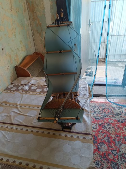 Обменяю корабль ручной работы либо