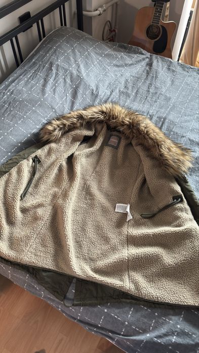 Продам парку бренда Napapijri