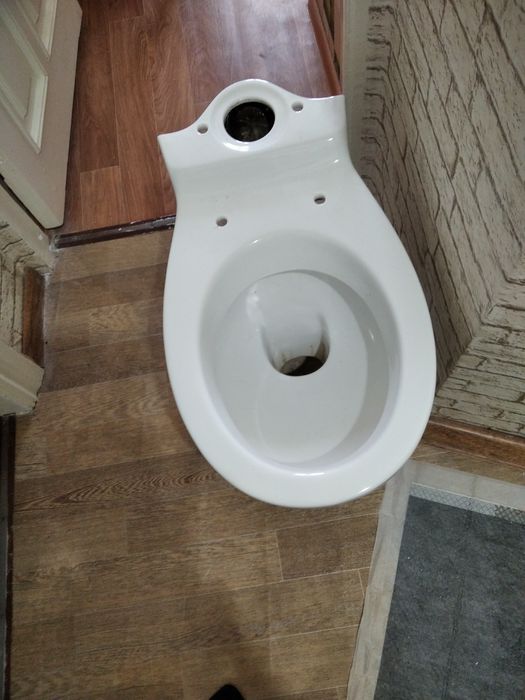 Продам унитаз б/у
