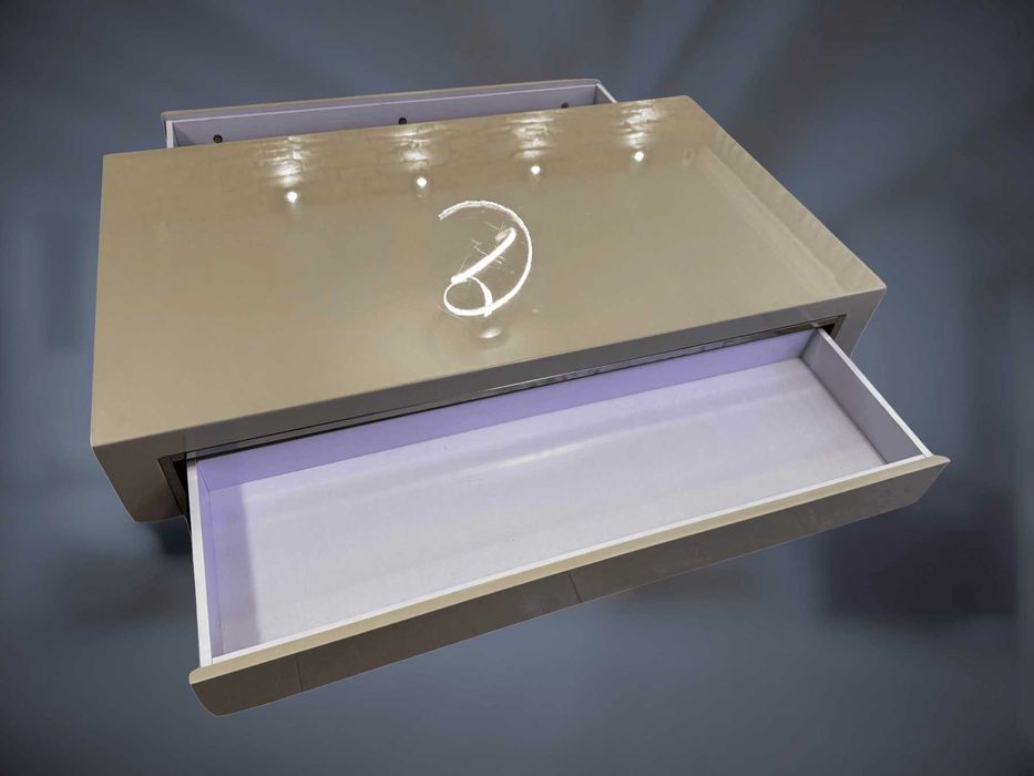 Трапезна маса (разтегателна) и холна маса