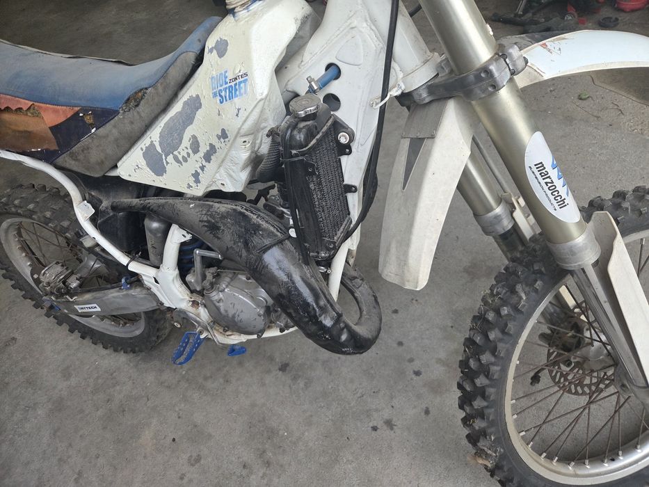 Vand yamaha yz 125 2 bucati