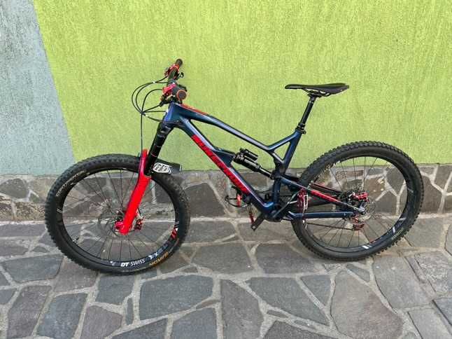 Bicicleta Enduro Nukeproof Mega 275c RS-2019