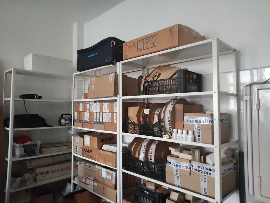Продава Офис,  140 000 евро, 300 м2  гр. Велико Търново