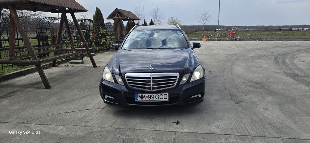 Mercedes w212 E250  Acte la Zi  AUTOMAT