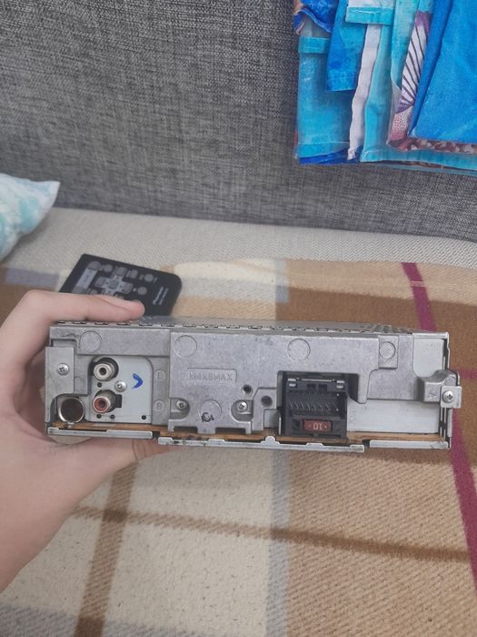 Продам магнитолу пионер