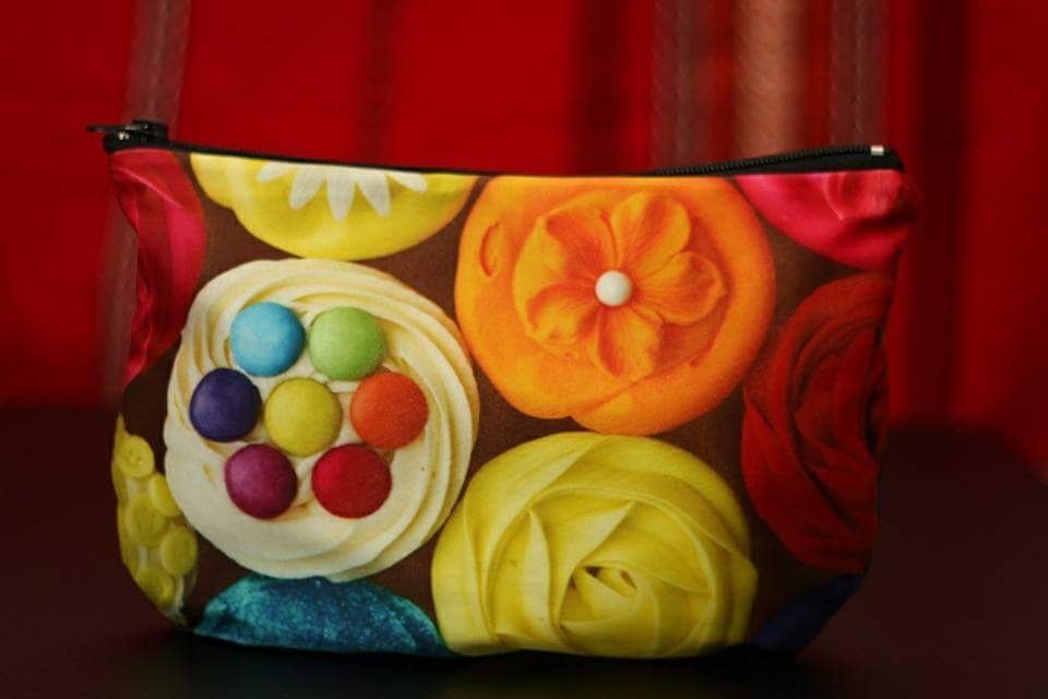 Елегантни дамски чантички