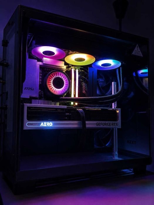 PC Gaming Ryzen 7 9800X3D / RTX 5070 Ti 16GB / 32GB DDR5