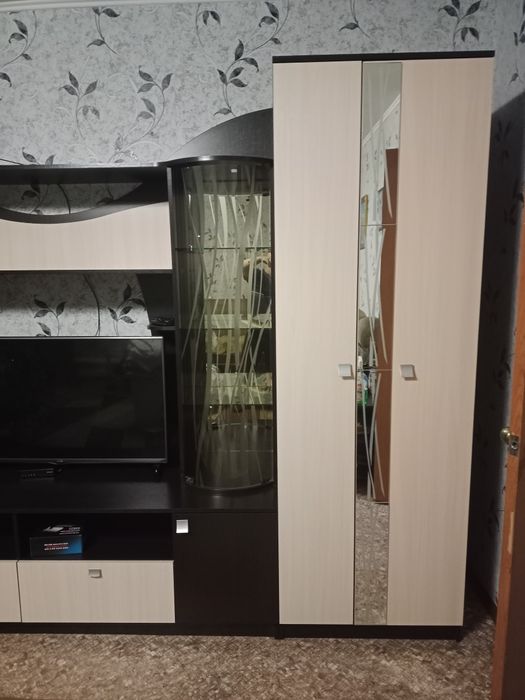 Продам стенка Российской сборрки