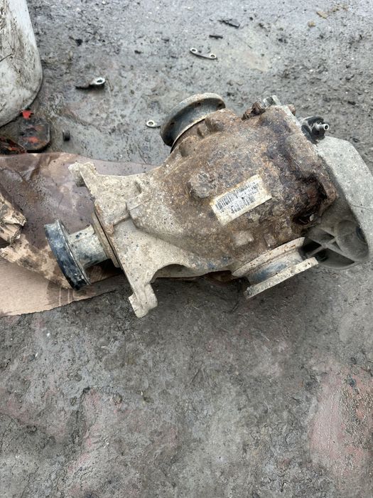 Grup / diferențial spate BMW X5 E53 3.0 d 2003-2006 218cp raport 3.91