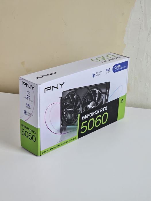 Видеокарта RTX 5060 8 gb OC