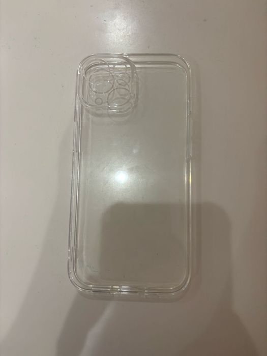 Чехол на айфон 15