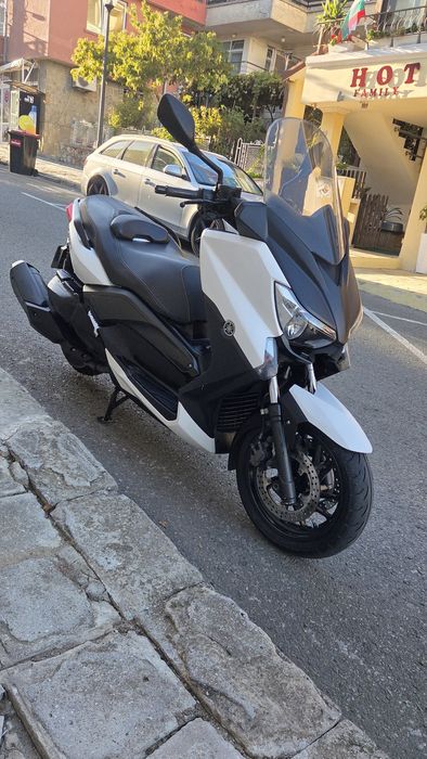 Yamaha x max 400
