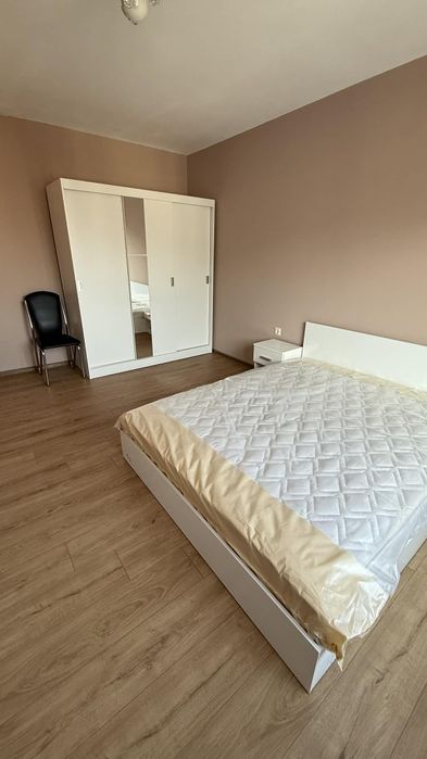 Дава се под наем Двустаен апартамент в Враца, Център - 68 кв.м за 398.82 € - Снимка #13