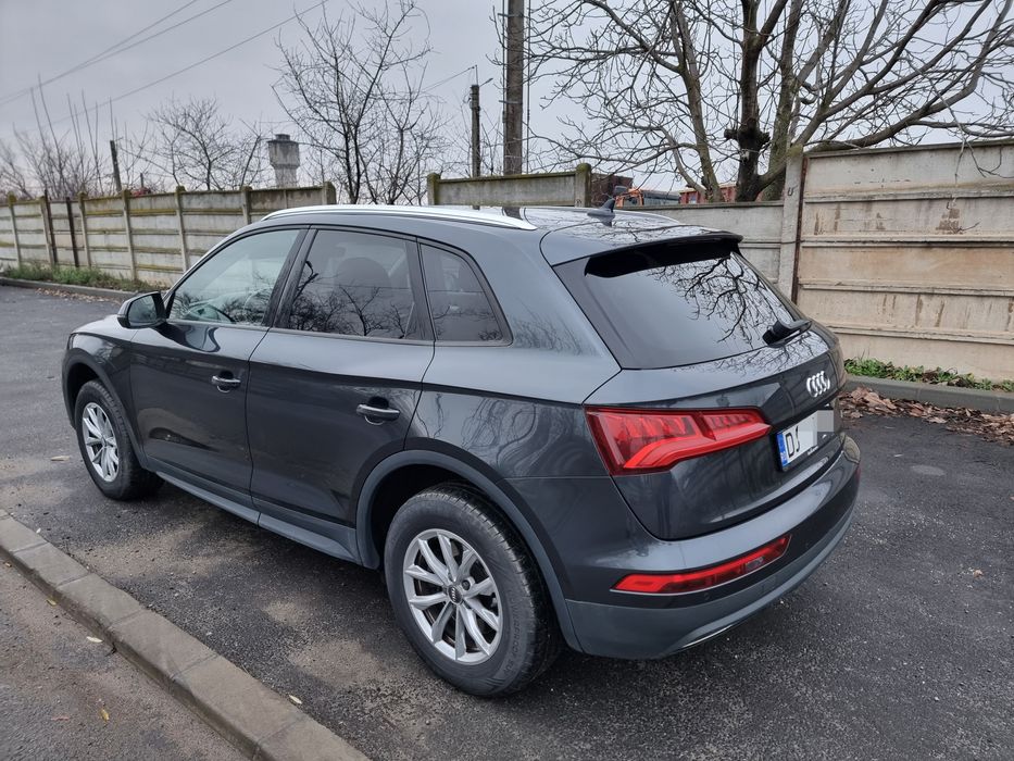 Audi Q5  Quattro S-Tronic  Anul 2019