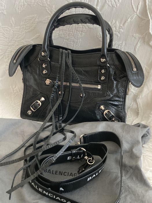 Balenciaga чанта естествена кожа