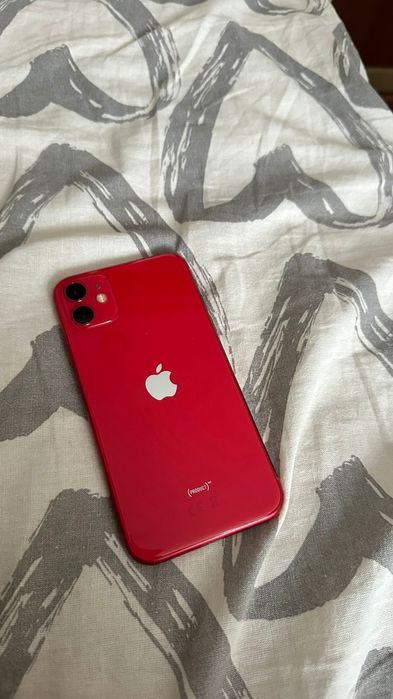 Айфон продам 11 в хорошем состоянии