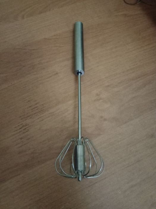 Взбивалка механическая.