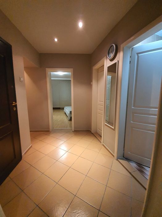 Дава се под наем Магазин в Пловдив, Център - 80 кв.м за 382.5 € - Снимка #4