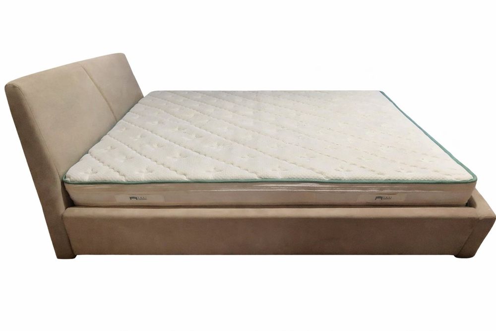 Спалня King Size 180×240 с матрак Sirena Fresh