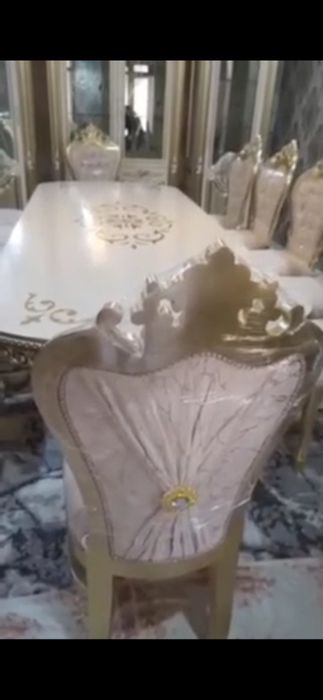 Stol stul 12 kishilik. Gorka 3 bo'limli.стол стул 12 талик. Горка.