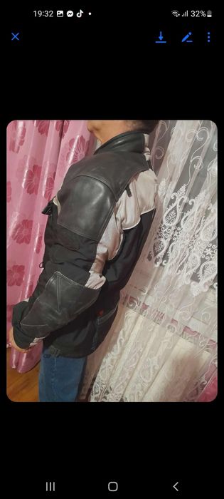 Geaca motociclist super bună și calitate mărime xl cu protecție umeri