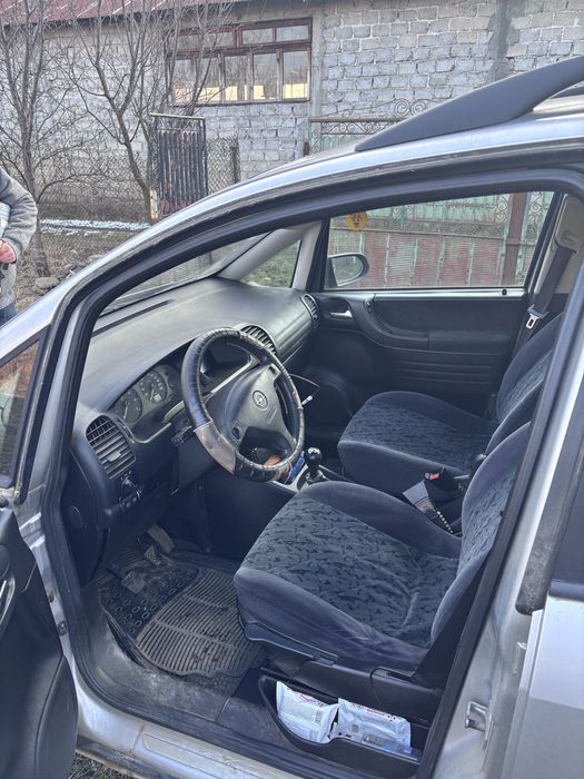 Vând / Dezmembrez Opel Zafira 1.6 16v