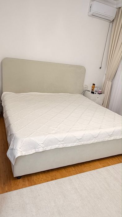 Продам кровать с матрасом