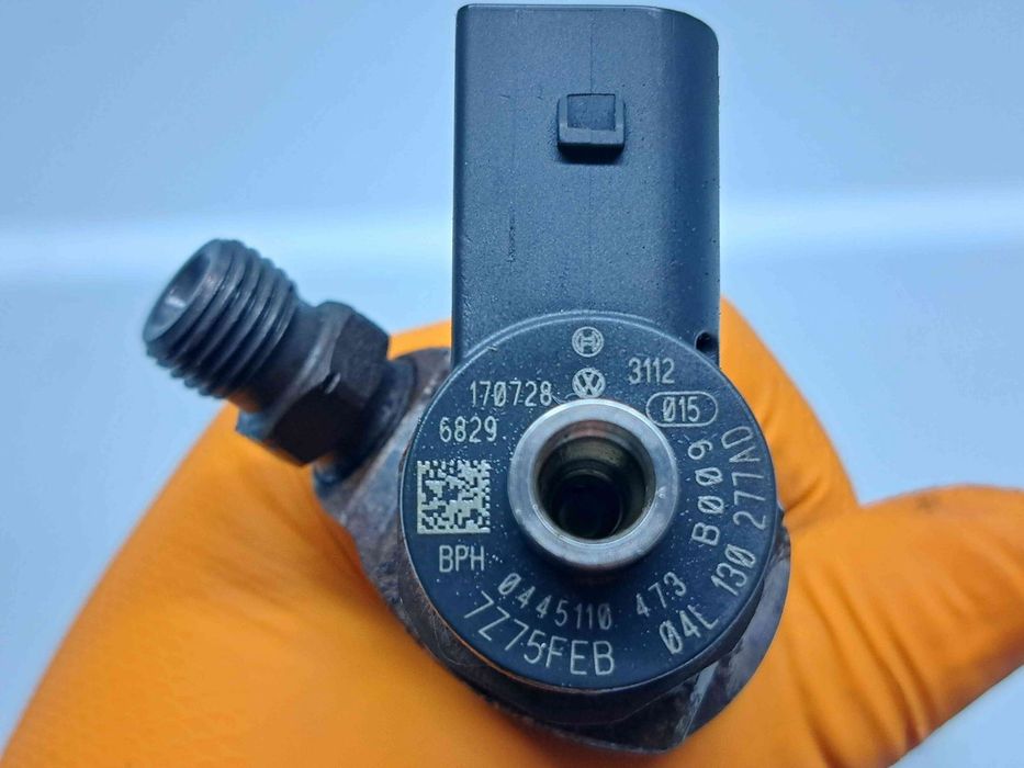 Injector  AUDI A3 (8V1) [Fabr 2012-2017] 04L130277AD 1.6 TDI DCZA 88KW