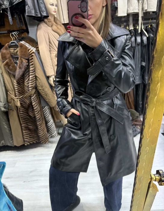 РАЗПРОДАЖБА палта от естествен косъм и кожени якета манто