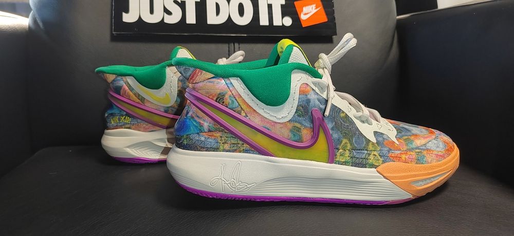 Nike Kyrie 8, номер 36 и номер 38,5