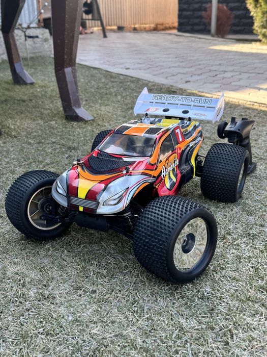 Радиоуправляемая модель HSP Advance 4WD RTR.