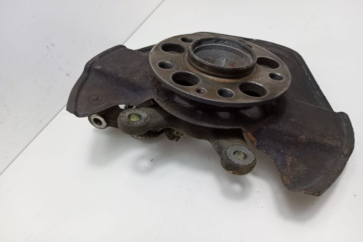 Fuzeta  dreapta fata Mercedes-Benz B-Class W245 seria